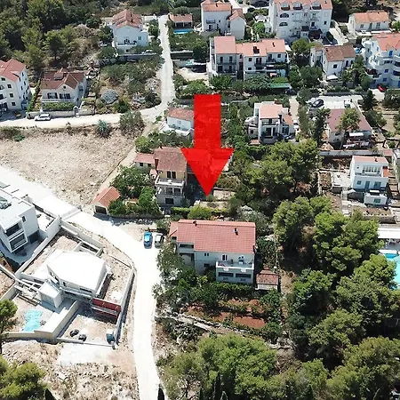 Apartment Leana - Great Location And Close To Supetar